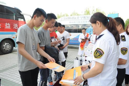 1495100718310975.jpg 1495100718310975.jpg